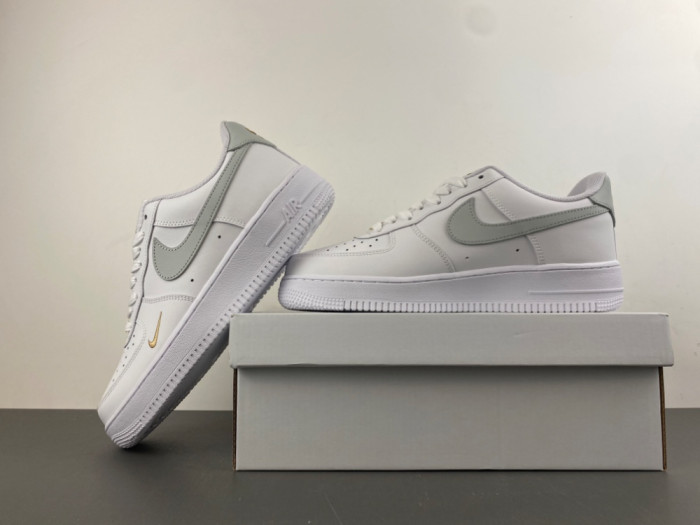 Nike Air Force 1 Low 