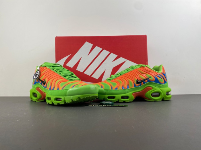 Nike Air Max Plus Svp*me Mean Green DA1472-300