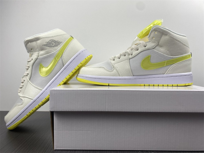 air jordan 1 mid se voltage yellow (w) db2822-107