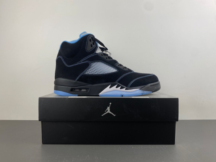 Air Jordan 5 Retro 2026 
