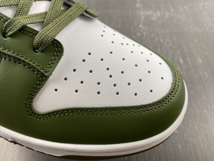 nike dunk low medium olive dd1503-120