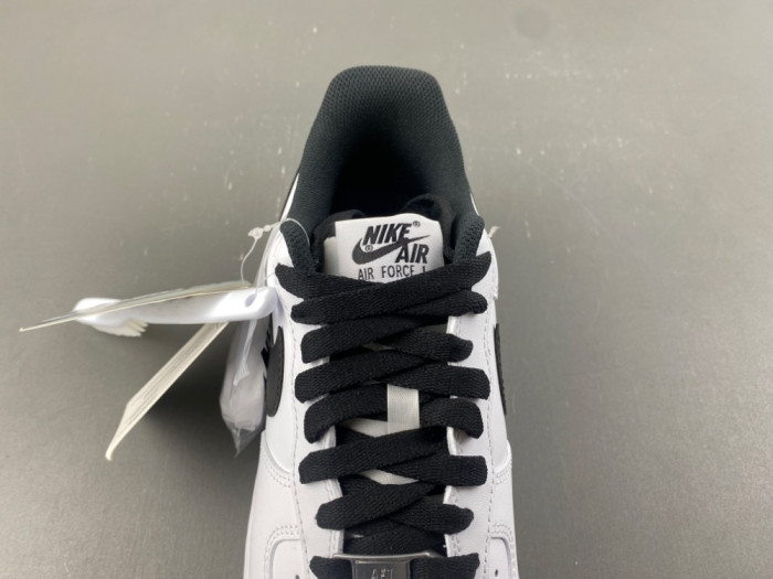Nike Air Force 1 Low 