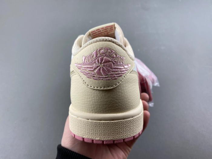Travis Scott x Air Jordan 1 Low DM7866-171