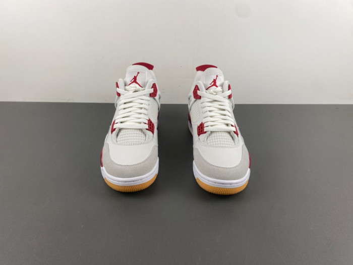 Nike SB x Air Jordan 4 “Varsity Red” DR5415-106