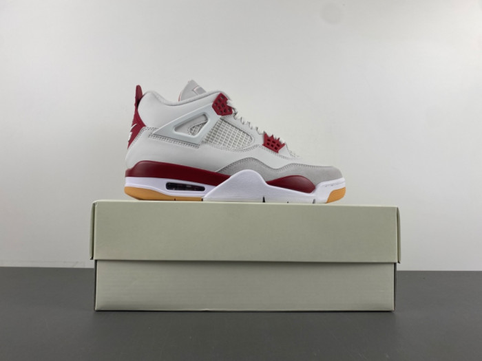 Nike SB x Air Jordan 4 “Varsity Red” DR5415-106