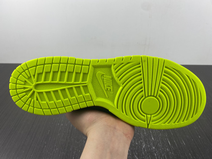 nike dunk low se acid wash baltic blue volt dv1694-900