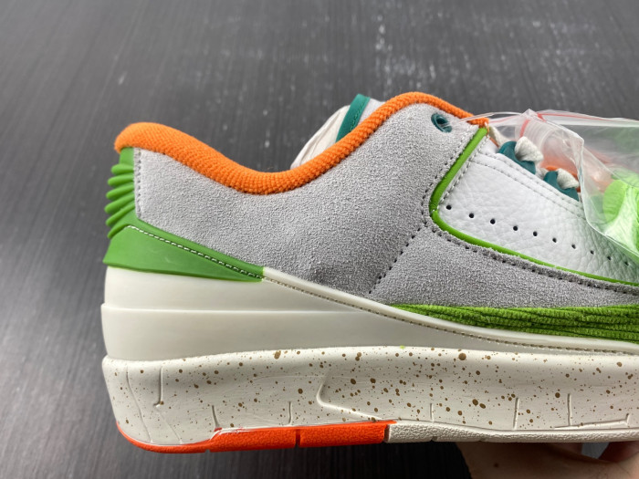 titan x air jordan 2 low wmns dv6206-183