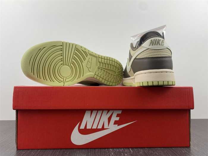 nike dunk low khaki fb4960-210