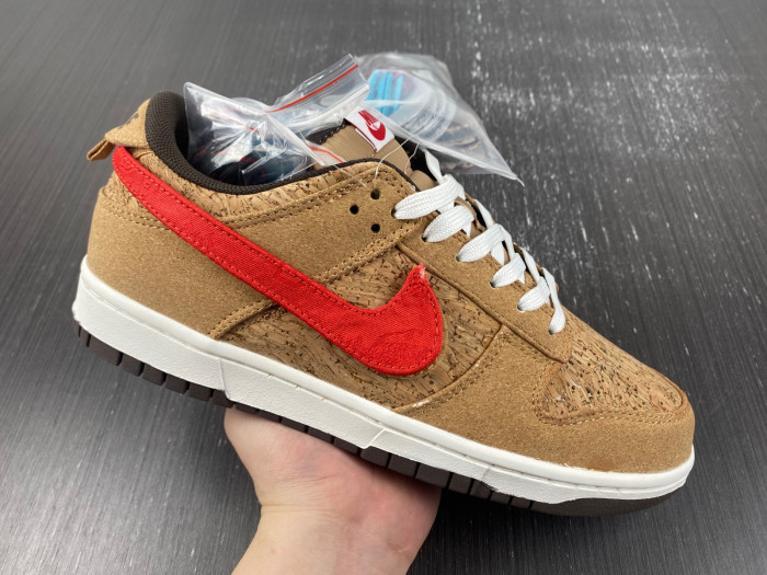 nike dunk low sp clot cork fn0317-121