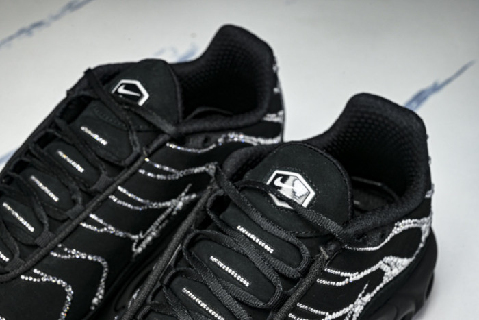 Nike Air Max Plus Swarovski Moonlight FZ4237-001