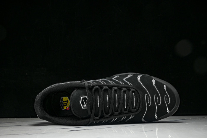 Nike Air Max Plus Swarovski Moonlight FZ4237-001