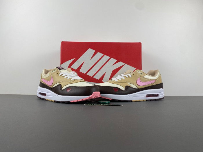 Nike Air Max 1 Valentine