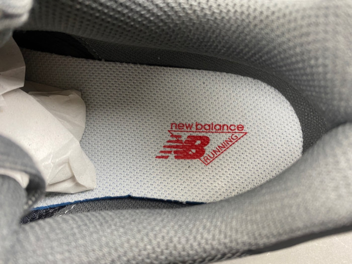 New Balance 9060 Lace Black Cement True Red GC9060JR