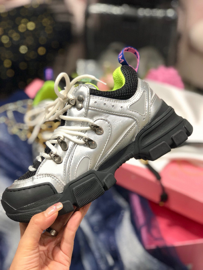 gu flashtrek sneaker