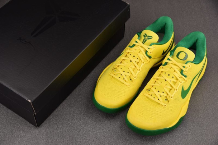 Nike Kobe 8 “Oregon Ducks” PE H023-HF7458