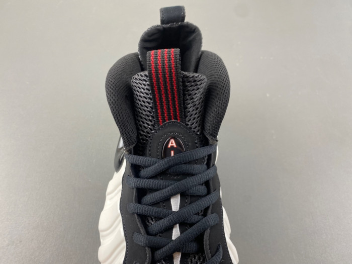 Nike Air Foamposite Pro Pearl (2025) HF0794-200