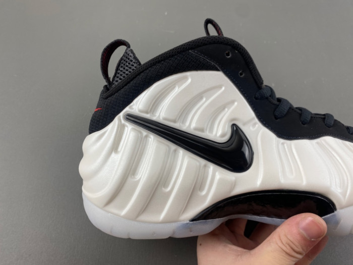 Nike Air Foamposite Pro Pearl (2025) HF0794-200