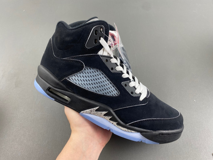 Air Jordan 5 “Black Metallic Reimagined” HF3975-001