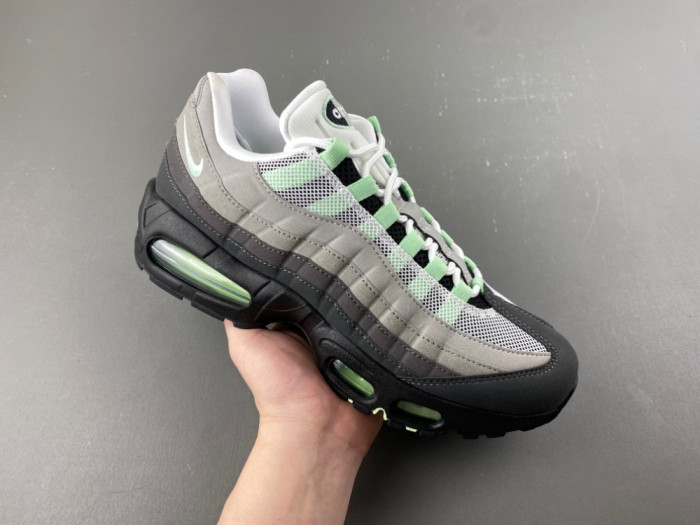 Nike Wmns Air Max 95 