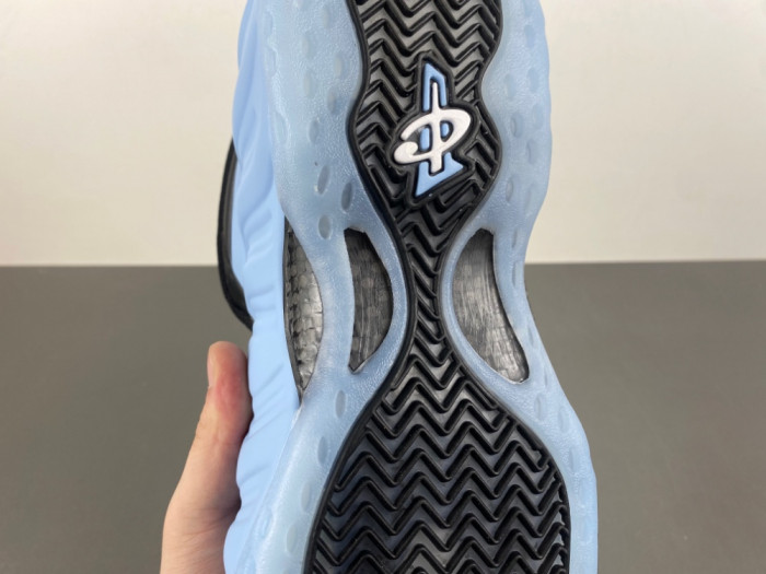 Nike Air Foamposite One “Psychic Blue” HJ6014-400