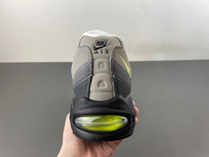 Nike Air Max 95 OG Big Bubble Neon HM4740-001