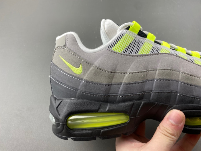 Nike Air Max 95 OG Big Bubble Neon HM4740-001