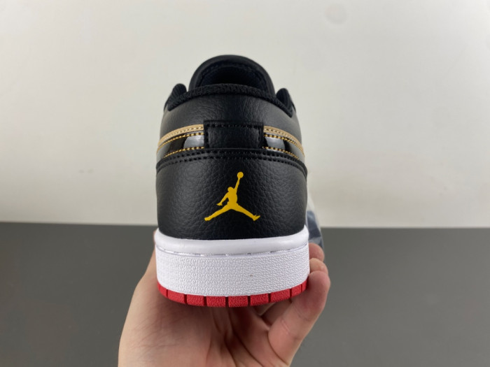 Air Jordan 1 Low “Pizza” HQ2016-200