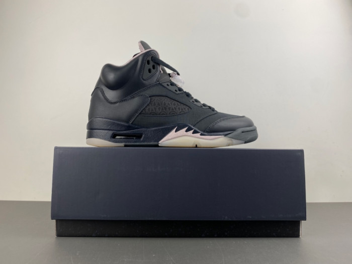 PSG x Air Jordan 5 “Off Noir” HQ3004-001