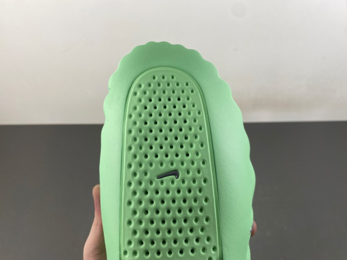 Nike Mind 001 Slide Cucumber Calm HQ4307-302