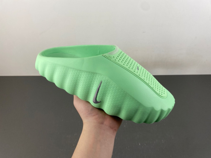 Nike Mind 001 Slide Cucumber Calm HQ4307-302