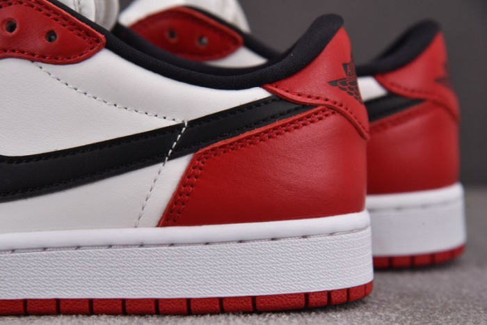 Air Jordan 1 Low OG “Chicago” HQ6998-600