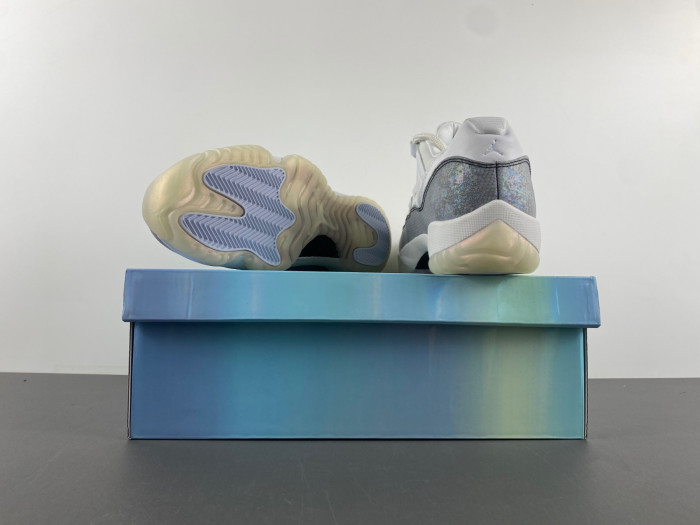 Air Jordan 11 Low CNY “Year of the Snake” HQ7000-001