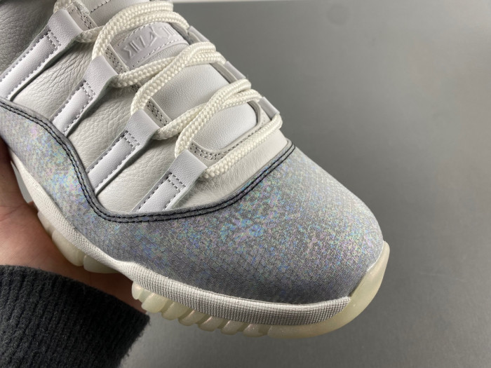 Air Jordan 11 Low CNY “Year of the Snake” HQ7000-001