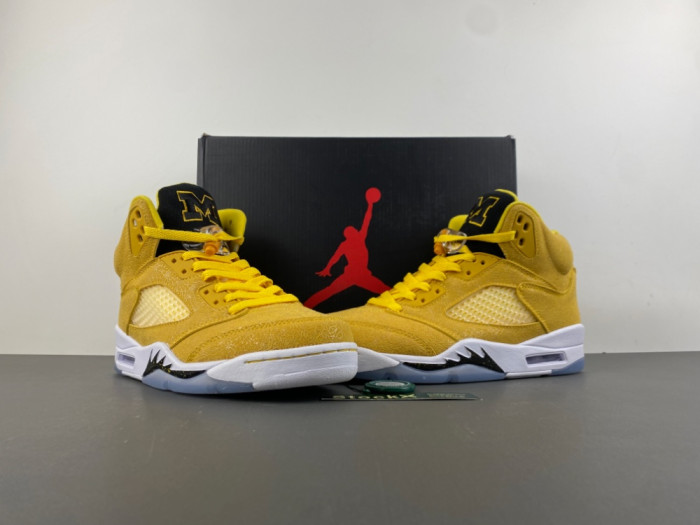 Air Jordan 5 Retro Yellow HQ7978-701