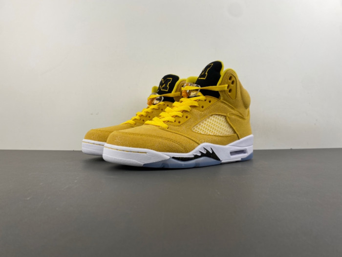 Air Jordan 5 Retro Yellow HQ7978-701