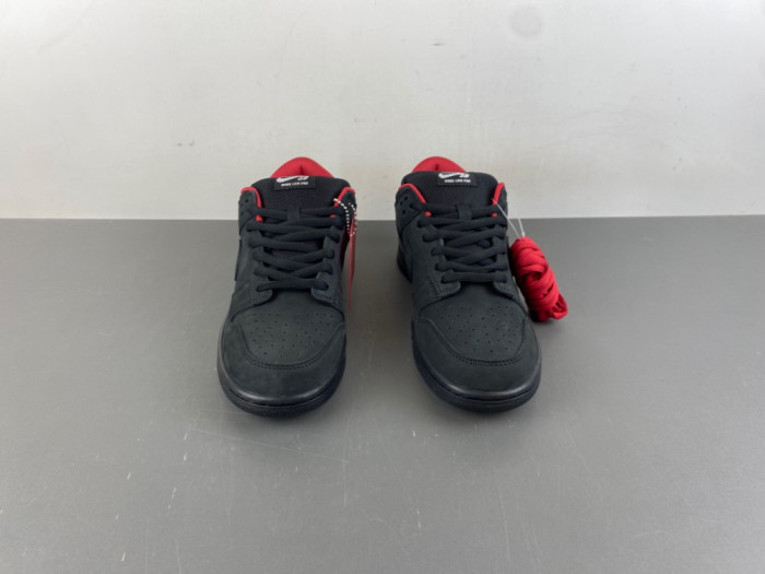 Nike SB Dunk Low Black HQ8487-001