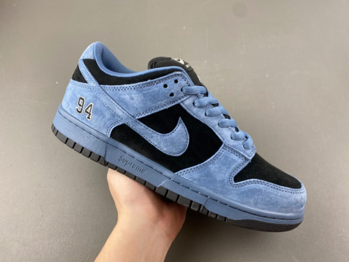 Nike SB Dunk Low “Ocean Fog” HQ8487-400
