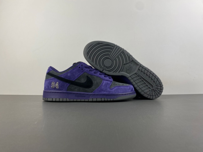 Nike SB Dunk Low “Ink” HQ8487-500