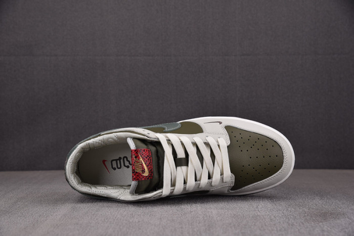 Nike Dunk Low “Year of the Snake” HV5980-231