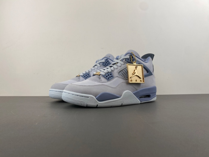 Air Jordan 4 “UNC” PE (2025) HV9204-407