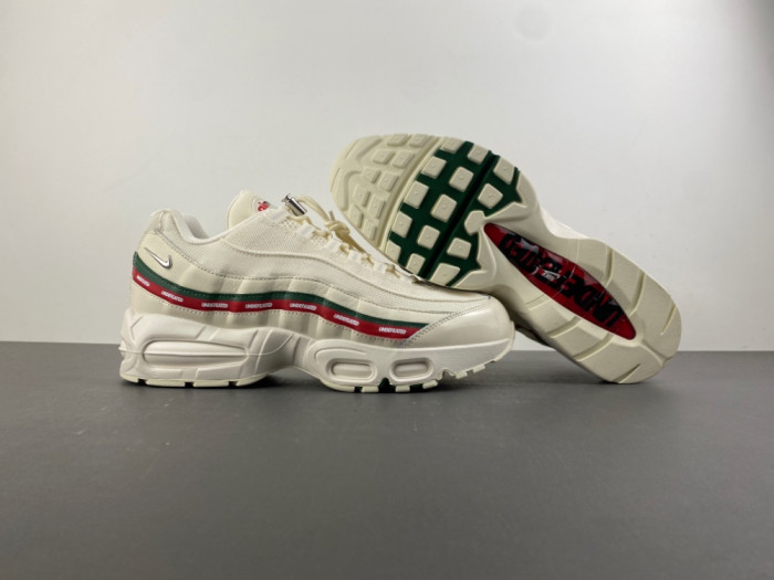 Nike Air Max 95 SP Undefeated Sail IB4453-100