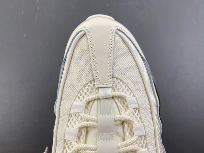 Nike Air Max 95 SP Undefeated Sail IB4453-100