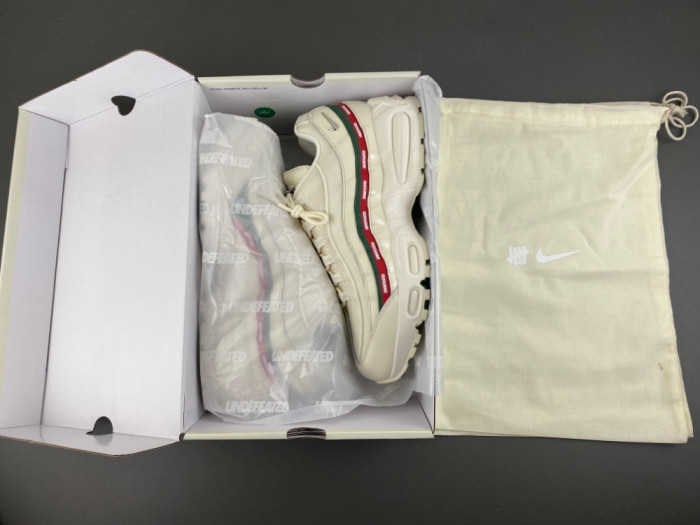Nike Air Max 95 SP Undefeated Sail IB4453-100