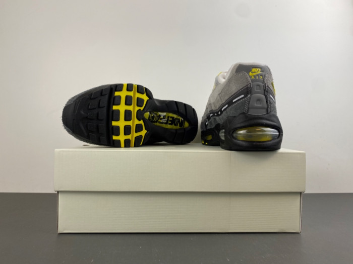 Nike Air Max 95 SP Undefeated Geo Shanghai Opti Yellow IB4523-002
