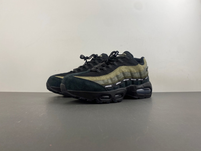 Nike Air Max 95 SP Undefeated Geo La Brea Medium Olive IB4523-200