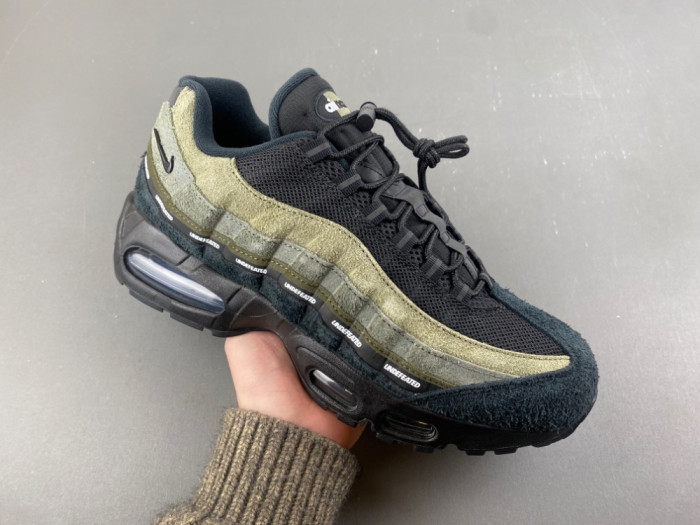 Nike Air Max 95 SP Undefeated Geo La Brea Medium Olive IB4523-200