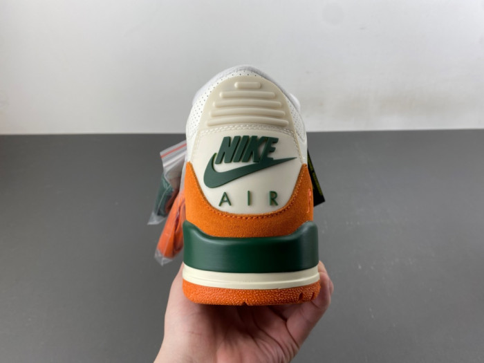 Air Jordan 3 Retro SP SoleFly Miami IF4491-100
