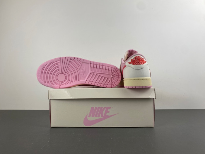 Air Jordan 1 Retro Low OG SP Travis Scott Sail Tropical Pink IQ7604-101
