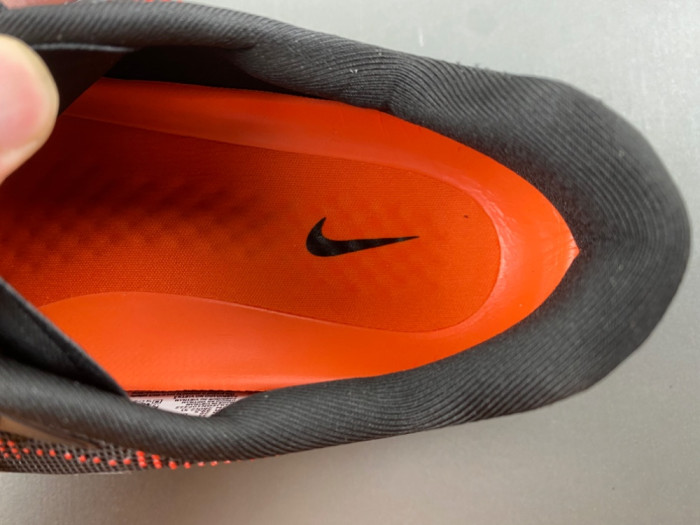Nike Air Liquid Max Bright Crimson Fire Red IQ7634-002