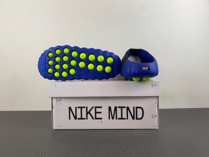 Nike Mind 001 Flyknit Slide Hyper Royal Black